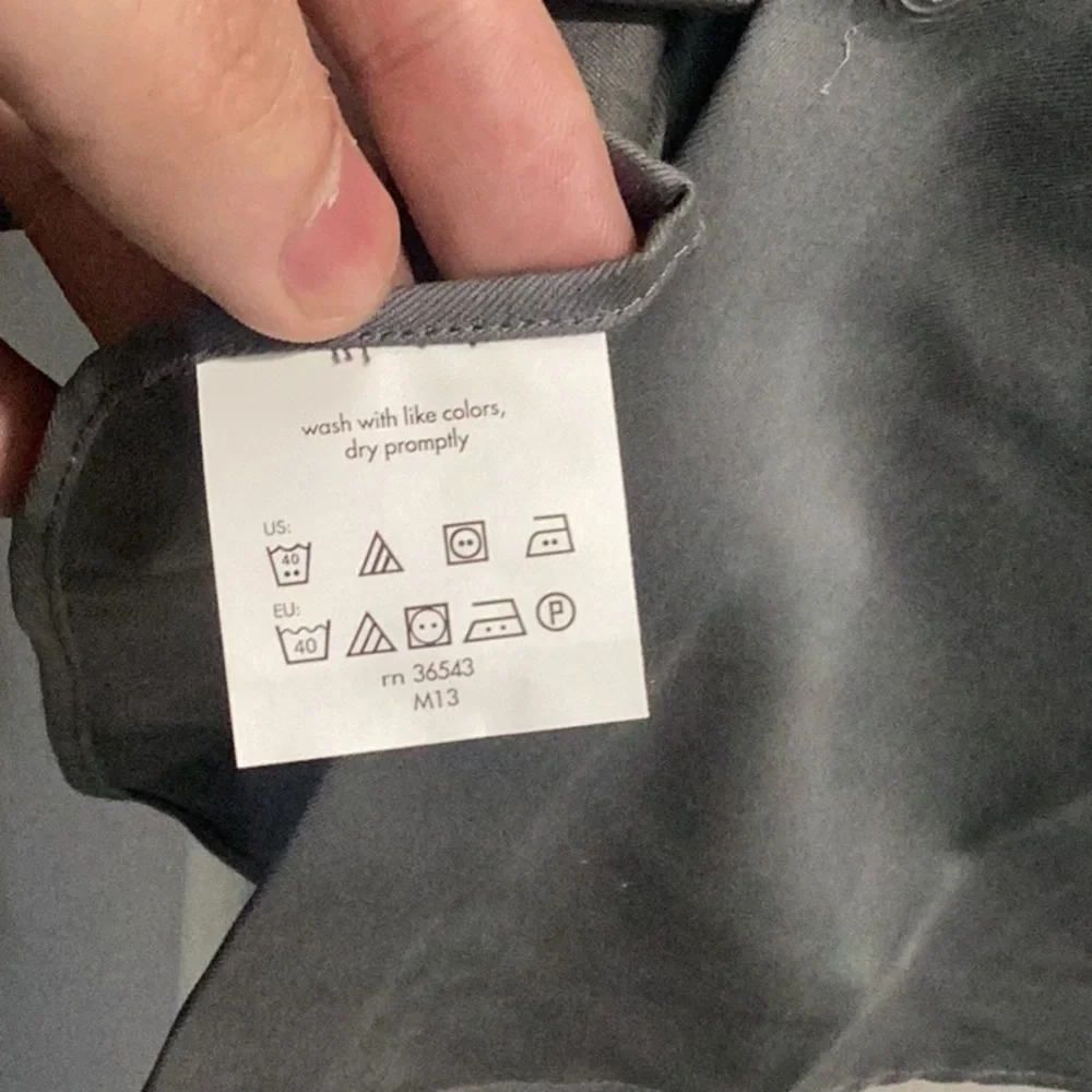 New With Tags Calvin Klein Infinite Non Iron Slim Fit . - Picture 7 of 10